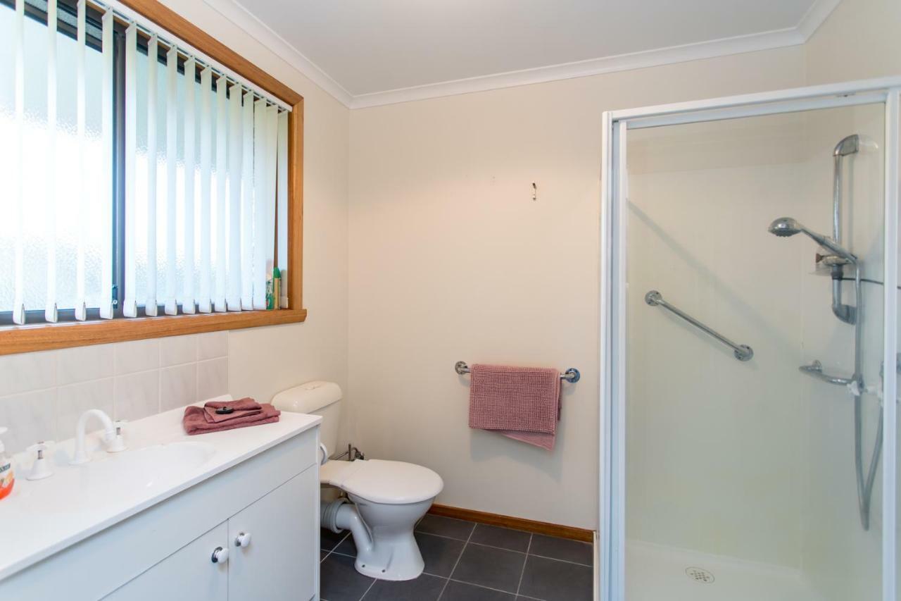 Acton Park Holiday Units Extérieur photo